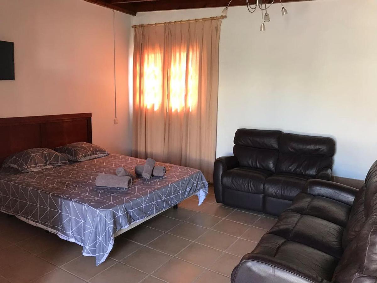 Villa Tania - Villa Independiente Con Piscina Privada ปลายาบลังกา ภายนอก รูปภาพ